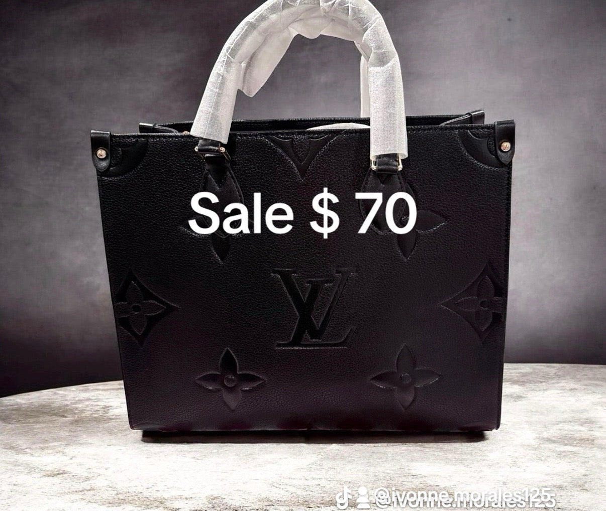 Live shopping